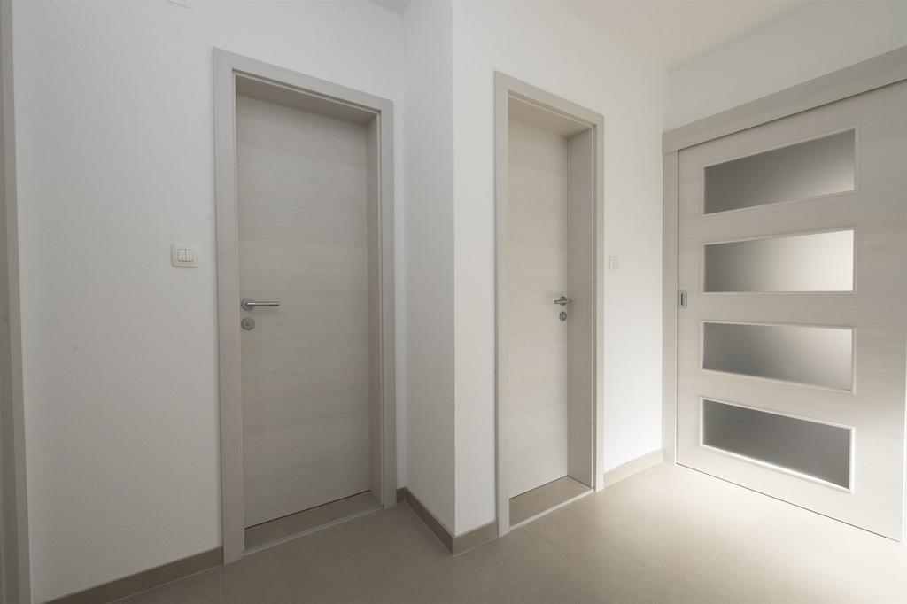 Apartment Jure Slatine Exteriör bild